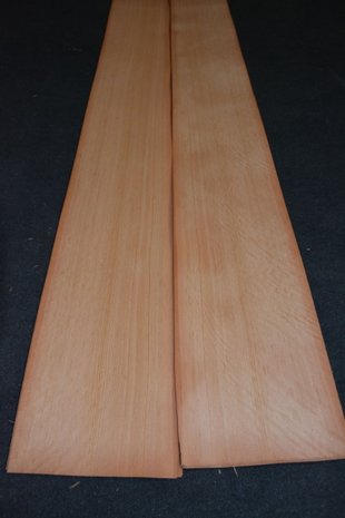 Oregon Pine Furnier 215 x 24-27 cm | 0.6 mm | 0,55m²