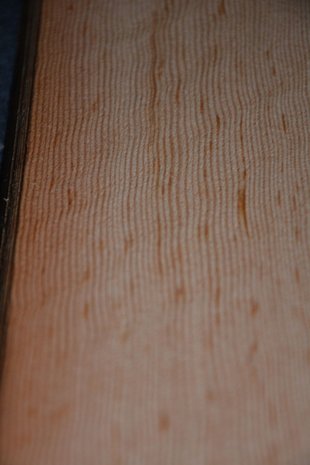 Oregon Pine Furnier 215 x 27-28 cm | 0.6 mm | 0,59m²