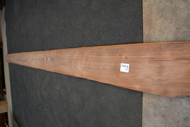 Amerikanischer Nussbaum Furnier 440 x 20 cm | 0.6mm | 0,880m²
