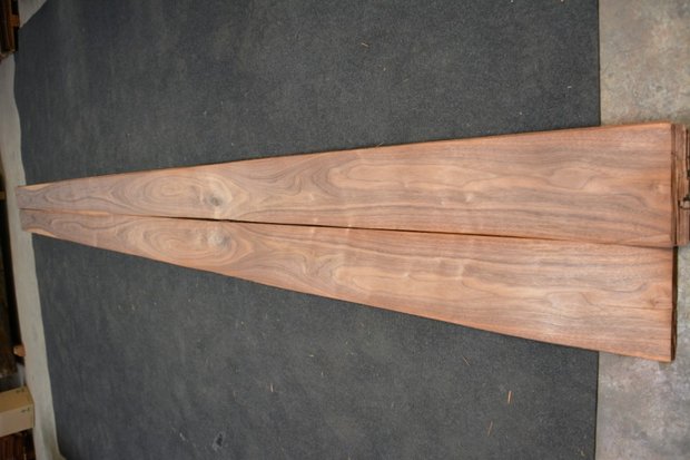 Amerikanischer Nussbaum Furnier 440 x 17 cm | 0.6mm |  0,748m²