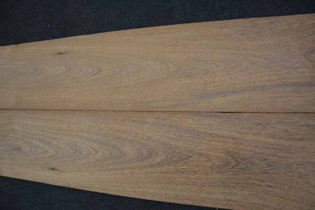 Braunholz Furnier 325 x 22 cm | 0.6mm | 0,715m²