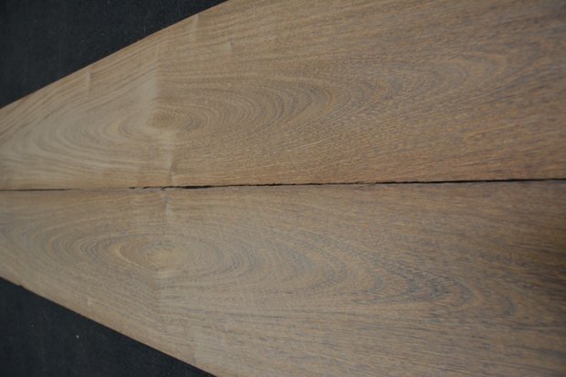 Braunholz Furnier 325 x 23-25 cm | 0.6mm | 0,780m²