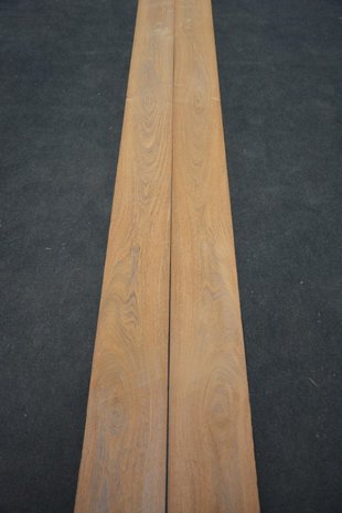 Braunholz Furnier 325 x 19-22 cm | 0.6mm | 0,666m²