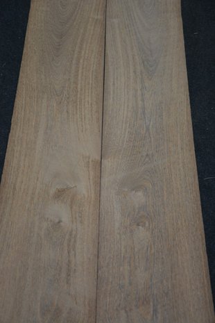 Braunholz Furnier 325 x 19-22 cm | 0.6mm | 0,666m²
