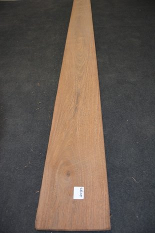 Braunholz Furnier 325 x 27 cm | 0.6mm | 0,878m²