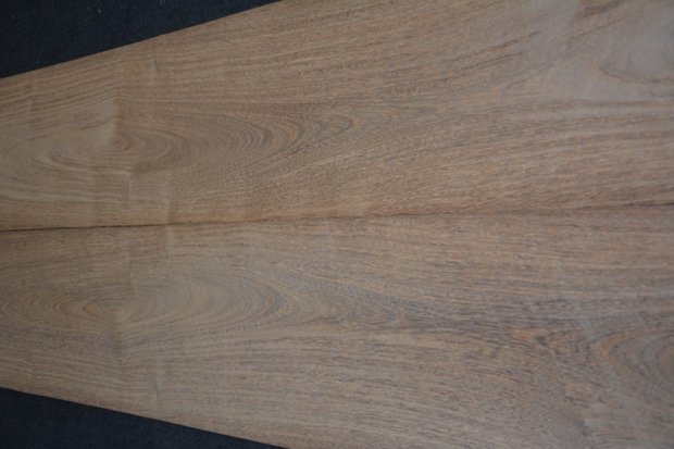 Braunholz Furnier 325 x 27 cm | 0.6mm | 0,878m²