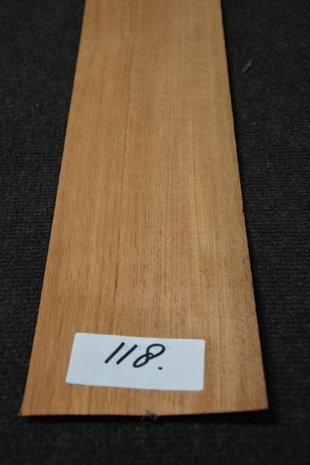 Teakholz Furnier 233 x 11-13 cm | 0.6 mm | 0,280 m²