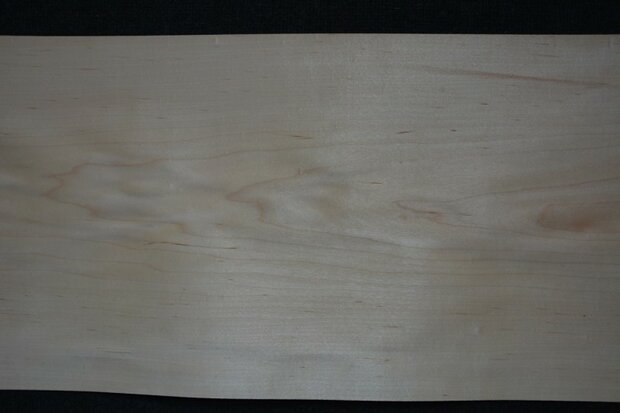 Ahorn furnier 222 x 33 - 35 cm | 0.6 mm | 0,7548 m&sup2;