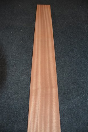 Sipo-Mahagoni Furnier 225 x 10-11 cm | 0.6mm | 0,261m²