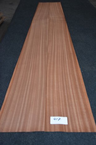 Sipo-Mahagoni Furnier 204 x 17-22 cm | 0.6mm | 0,398m²