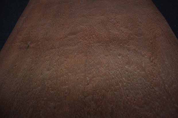 Pommele-Mahagoni Furnier 254 x 66 cm | 0.6mm | 1,676m2