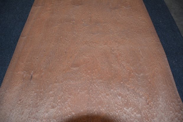 Pommele-Mahagoni Furnier 254 x 66 cm | 0.6mm | 1,676m2