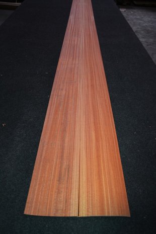 Rosenholz Furnier 307 x 11-14 cm | 0.6 mm |0,382 m2 | kwartiers