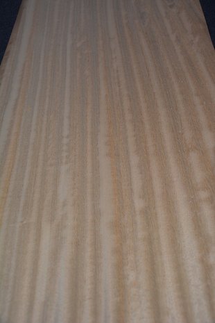 Iroko Furnier 230 x 42-43 cm | 0.6mm | 0,978 m2