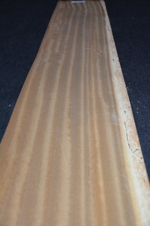 Iroko Furnier 210 x 27-28 cm | 0.6mm | 0,578m2