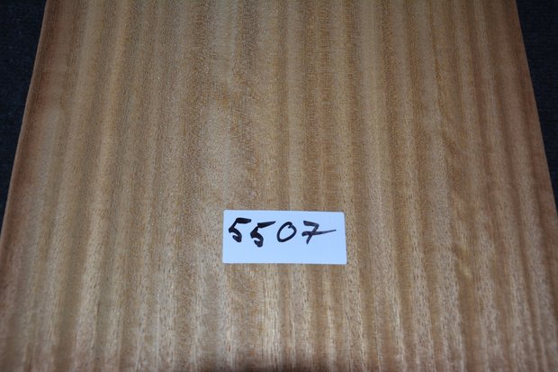 Iroko Furnier 210 x 34-36 cm | 0.6mm | 0,735m2