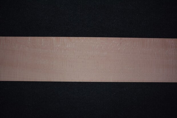 Buchenholz Furnier 225 x 15-17 cm | 0.6mm | 0,35m²