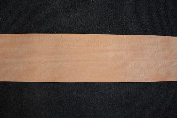 Buchenholz Furnier 223 x 18 cm | 0.6mm | 0,401m²