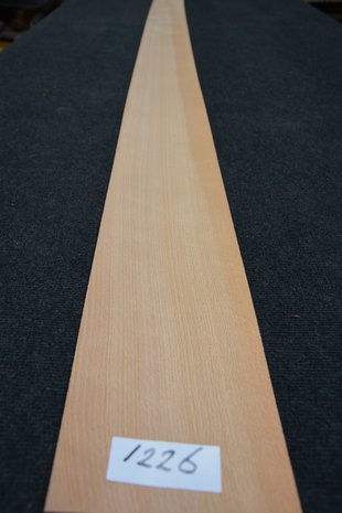 Buchenholz Furnier 262 x 12-15 cm | 0.6mm | 0,354m²