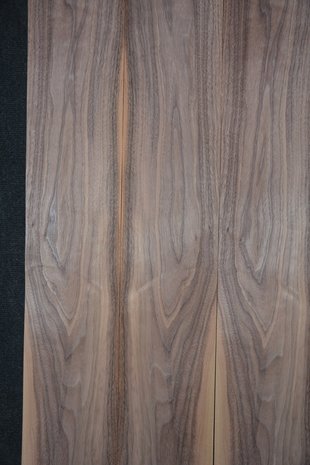 Französischer Nussbaum Moiree Furnier 275 x 58 cm  | 1,595 m2 | 0.8mm | XXL Excellent