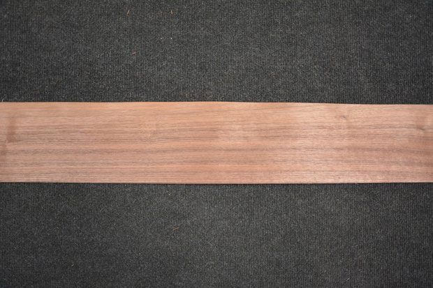 Amerikanischer Nussbaum Furnier 235 x 11-13 cm | 0.6mm | 0,282m²