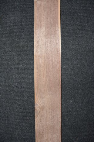Amerikanischer Nussbaum Furnier 242 x 11 cm | 0.6mm | 0,266m²