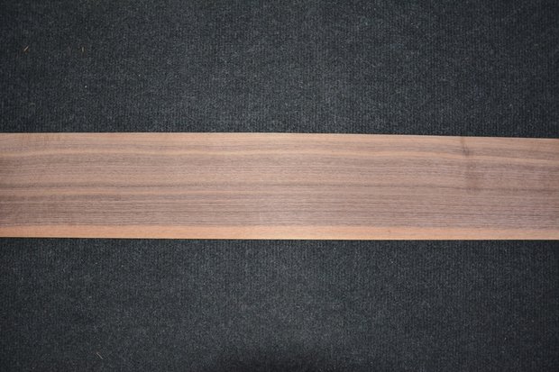 Amerikanischer Nussbaum Furnier 235 x 11-12 cm | 0.6mm | 0,270m²