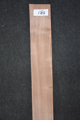 Amerikanischer Nussbaum Furnier 235 x 11-13 cm | 0.6mm | 0,276m²