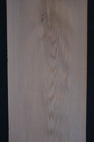 Amerikanische Eiche Furnier 255 x 42-55 cm | 0.6mm | 1,237m²