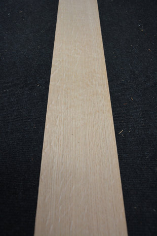 Europäische Eiche Furnier 209 x 11-12 cm | 0.6mm | Kwartiers | 0,244m²