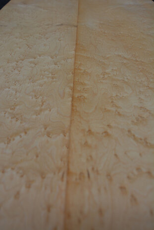 Ahorn Furnier 93 x 21-22 cm | 0.6mm | 0,200 m2 | Birdseye Maple VogelaugenAhorn