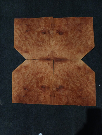 Madrona furnier 28/19 x 25 - 25 cm | 0.6 mm | 0,0614 m&sup2;