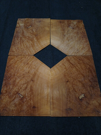 Madrona furnier 50/35 x 30 - 22 cm | 0.6 mm | 0,1318 m&sup2;