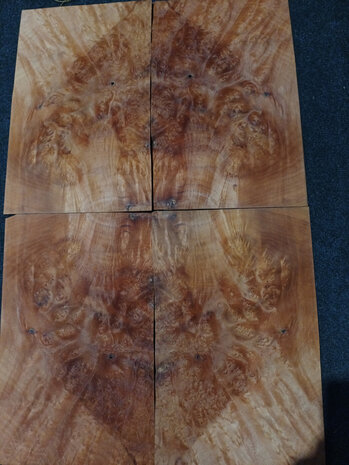 Madrona furnier 39 x 25 - 25 cm | 0.6 mm | 0,1019 m&sup2;