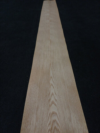 Amerikanische Eiche furnier 235 x 14 - 14 cm | 0.6 mm | 0,4935 m&sup2;