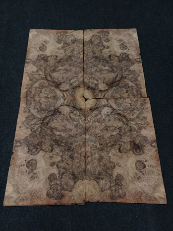 Wurzelholz furnier 36 x 24 - 24 cm | 0.6 mm | 0,1296 m&sup2;