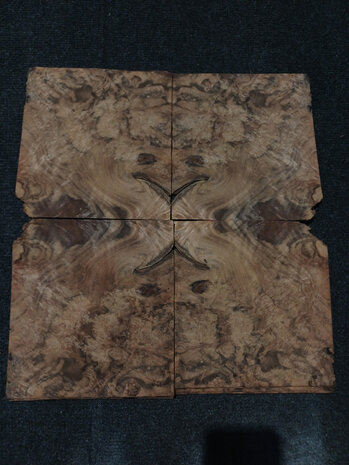 Wurzelholz furnier 16 x 15 - 15 cm | 0.6 mm | 0,0360 m&sup2;