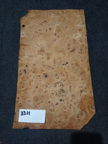 Ulmenwurzelholz furnier 39 x 22 - 22 cm | 0.6 mm | 0,1287 m&sup2;