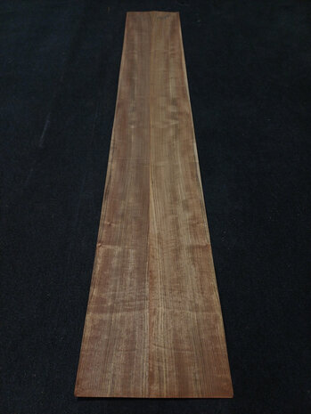 Tropical Oliver furnier 230 x 19 - 19 cm | 0.8 mm | 0,6555 m&sup2;