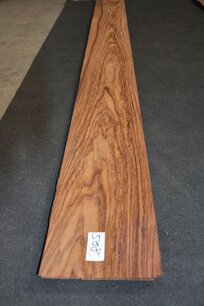 Indisch palissander Furnier 285 x 24-27 cm | 0.6 mm | 0,7267m² Indisch palissander Furnier 285 x 24-27 cm | 0.6 mm | 0,7267m²