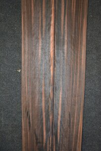 Coromandel Furnier 236 x 10-11 cm | 0.6mm | 0,2478m² Coromandel Furnier 236 x 10-11 cm | 0.6mm | 0,2478m²