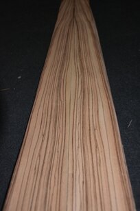 Zebrano Furnier 320 x 10-11 cm | 0.6 mm | 0,34m² Zebrano Furnier 320 x 10-11 cm | 0.6 mm | 0,34m²