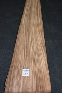 Zebrano Furnier 230 x 24 cm | 0.6 mm | 0,55m² Zebrano Furnier 230 x 24 cm | 0.6 mm | 0,55m²