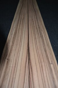 Zebrano Furnier 280 x 9-12 cm | 0.6 mm | 0,294m² Zebrano Furnier 280 x 9-12 cm | 0.6 mm | 0,294m²