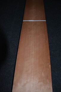 Kirschbaum Furnier 90 x 12 cm | 0.6mm | 0,11m² Kirschbaum Furnier 90 x 12 cm | 0.6mm | 0,11m²