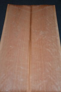 Kirschbaum Furnier 96 x 27 cm | 0.6mm | 0,26m² Kirschbaum Furnier 96 x 27 cm | 0.6mm | 0,26m²