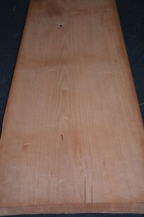 Kirschbaum Furnier 82 x 35 cm | 0.6mm | 0,29m² Kirschbaum Furnier 82 x 35 cm | 0.6mm | 0,29m²