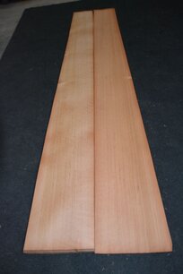 Oregon Pine Furnier 215 x 19-24 cm | 0.6 mm | 0,48m² Oregon Pine Furnier 215 x 19-24 cm | 0.6 mm | 0,48m²