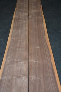 Amerikanischer Nussbaum Furnier 425 x 20-24 cm | 0.6mm | 0,935m² Amerikanischer Nussbaum Furnier 425 x 20-24 cm | 0.6mm | 0,935m²