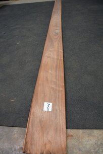 Amerikanischer Nussbaum Furnier 440 x 17 cm | 0.6mm | 0,748m² Amerikanischer Nussbaum Furnier 440 x 17 cm | 0.6mm | 0,748m²